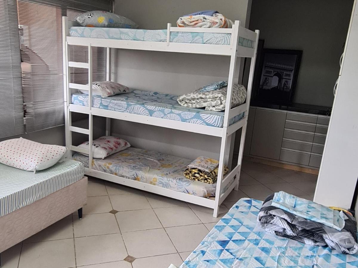 Hostel Oktoberfest Casa Laranja Блуменау Экстерьер фото